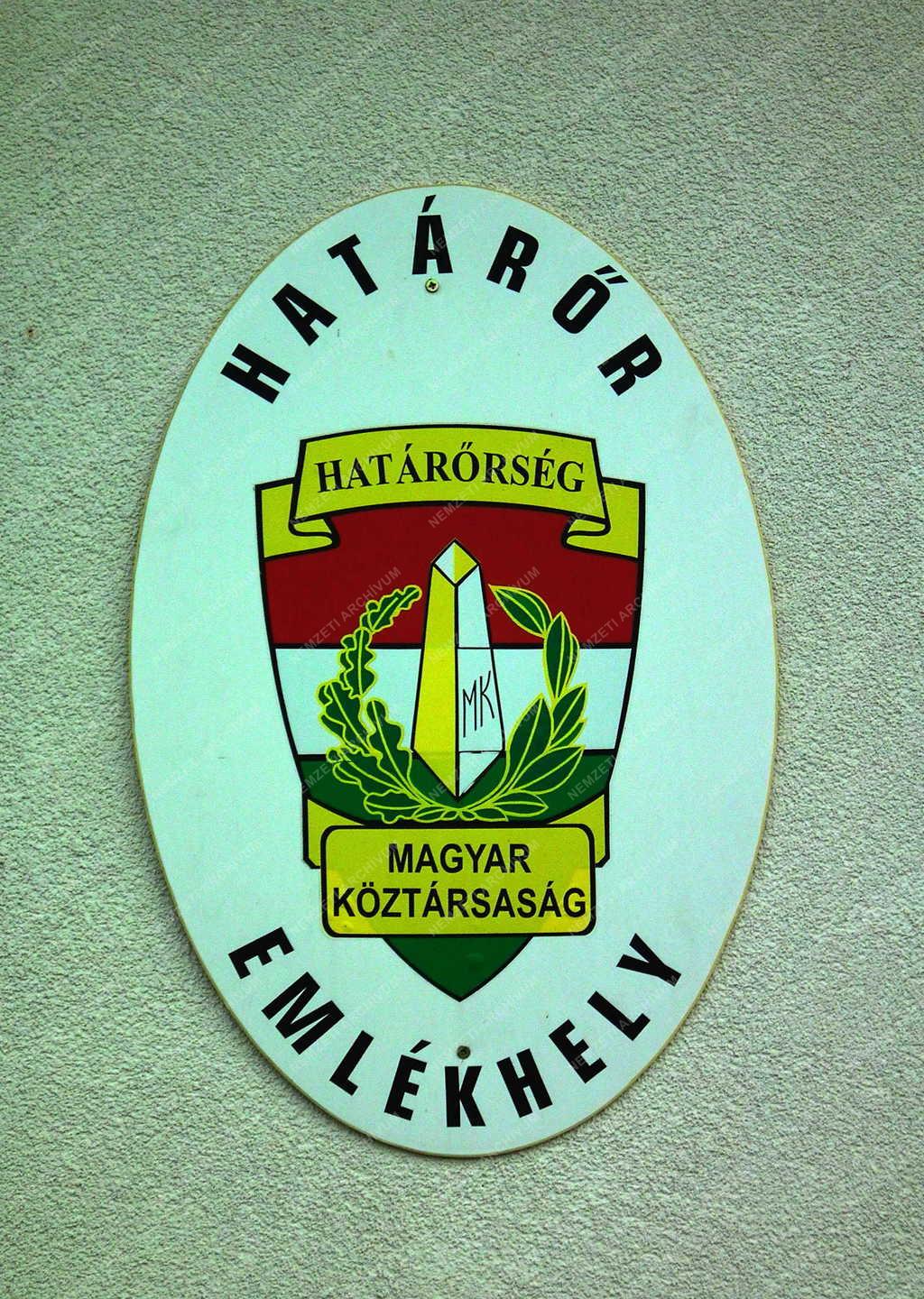 Tárgy - Apátistvánfalva - A Határőr Emlékhely névtáblája