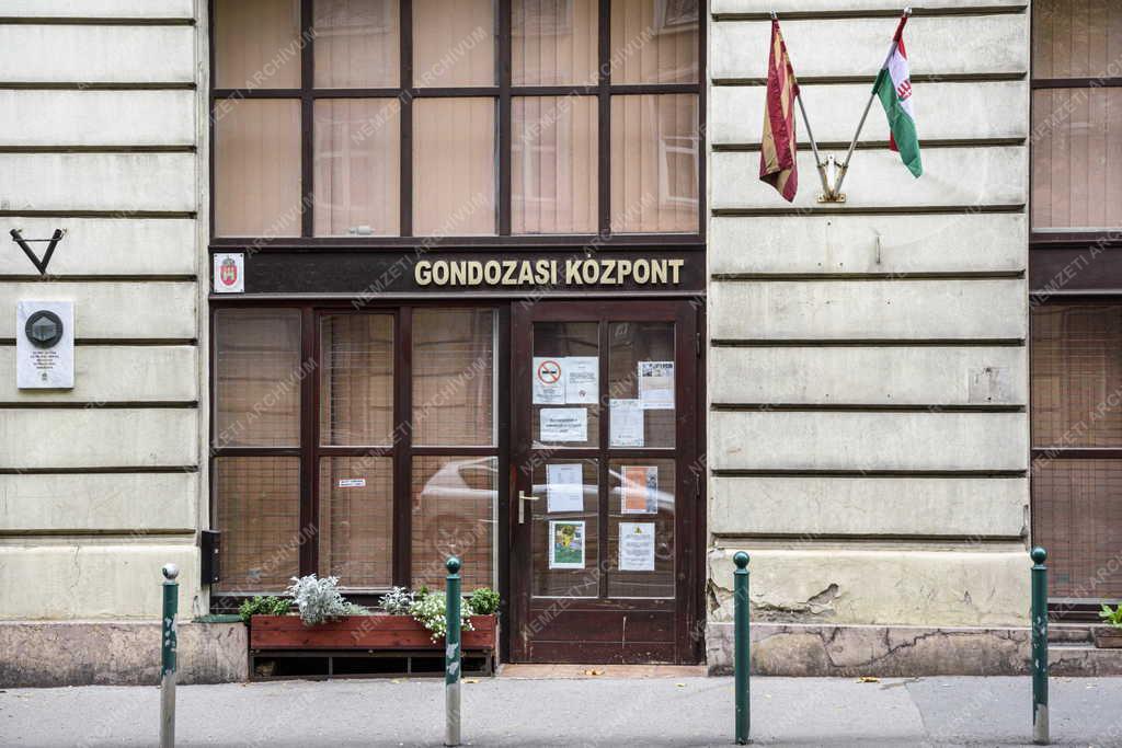 Önkormányzat - Budavári Szociális és Gyermekjóléti Szolgáltatási Központ