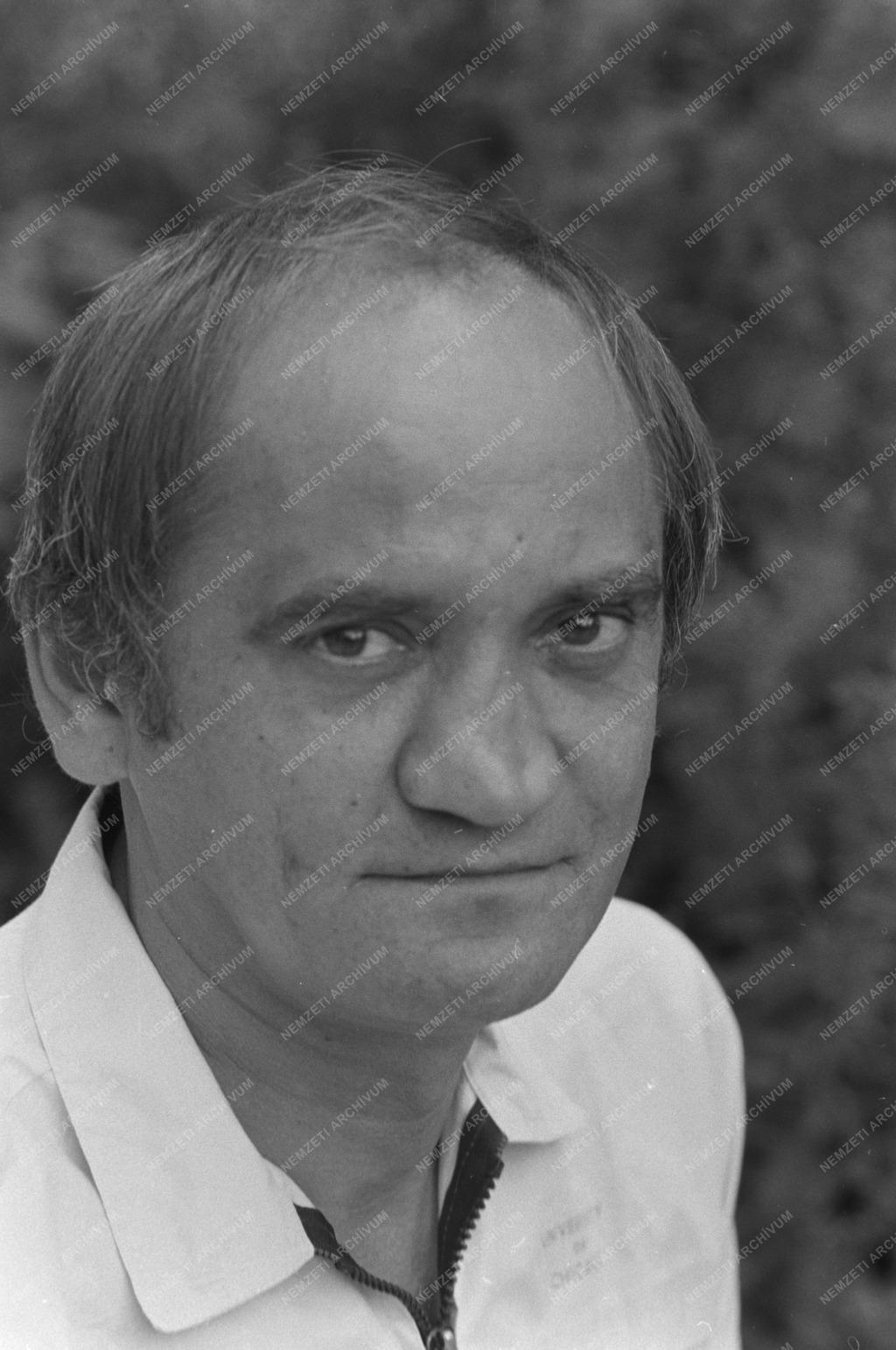 Kultúra - Hunyadkürti István színművész