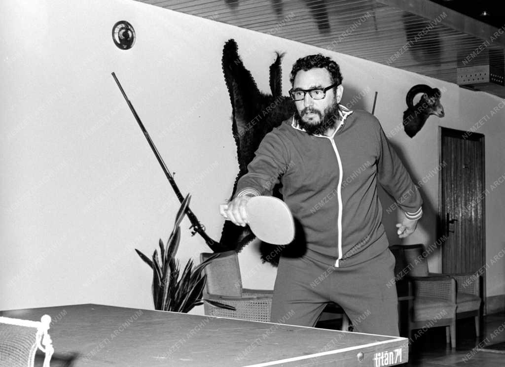 Személyek - Fidel Castro