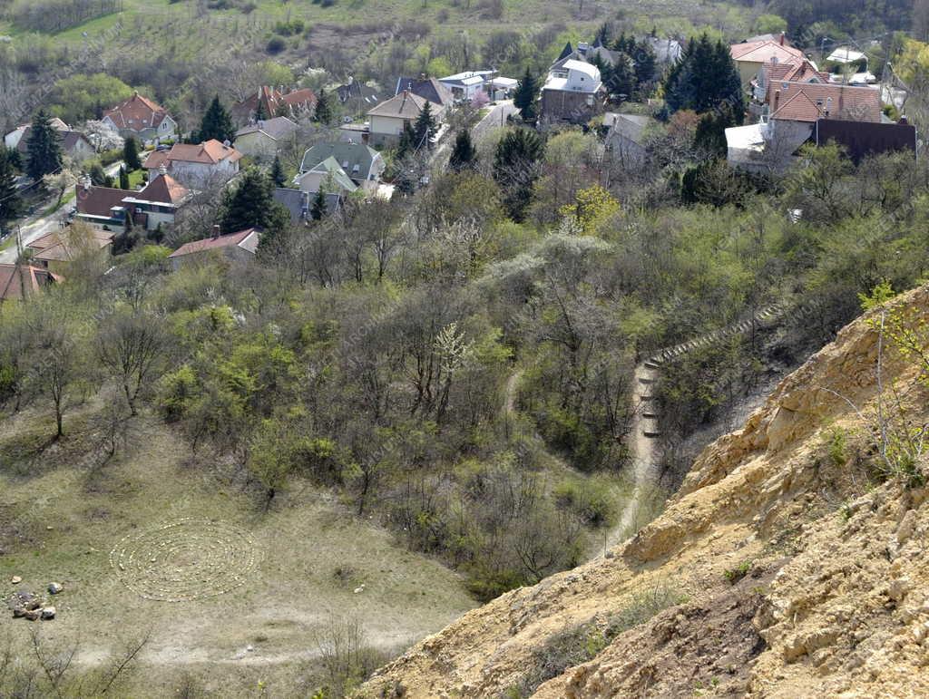 Természet - Budapest - Kőfejtő a Róka-hegyen