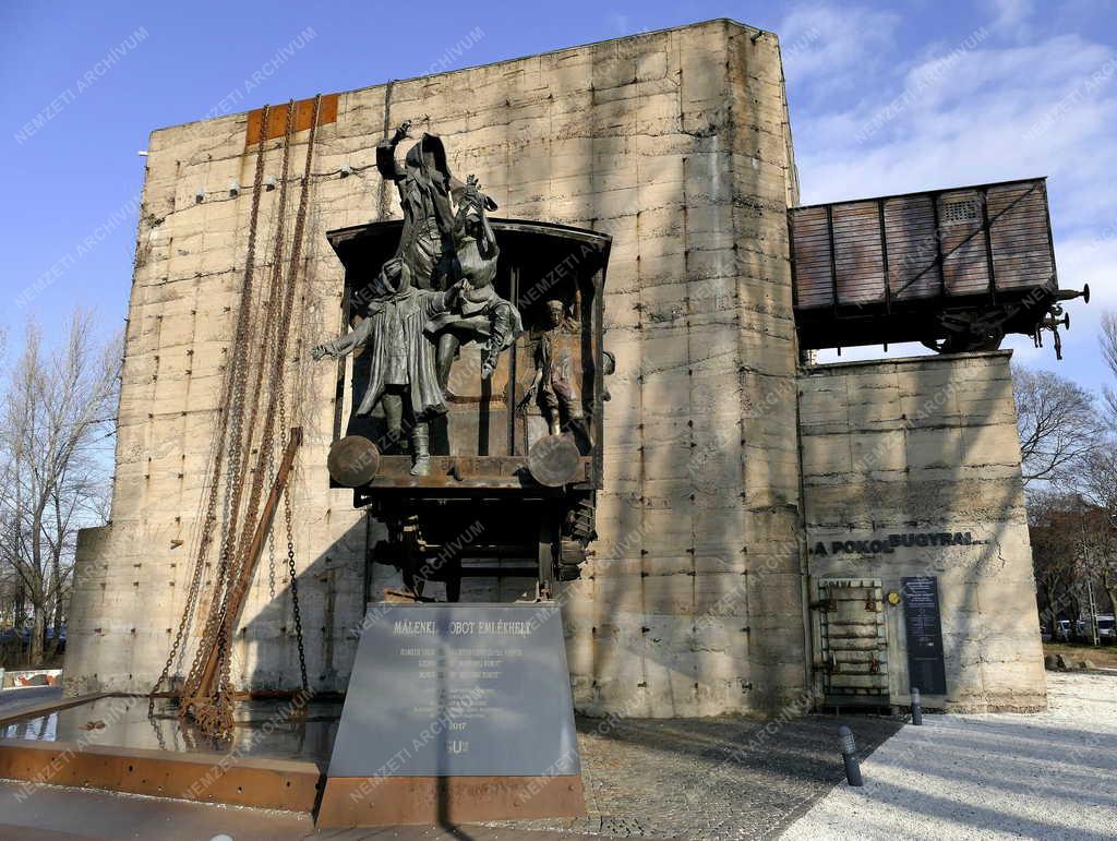 Kultúra - Budapest - Málenkij Robot Emlékhely