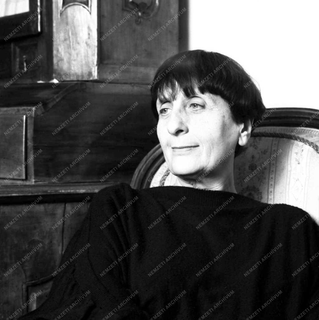 Bölcsészettudomány - Dávid Katalin művészettörténész