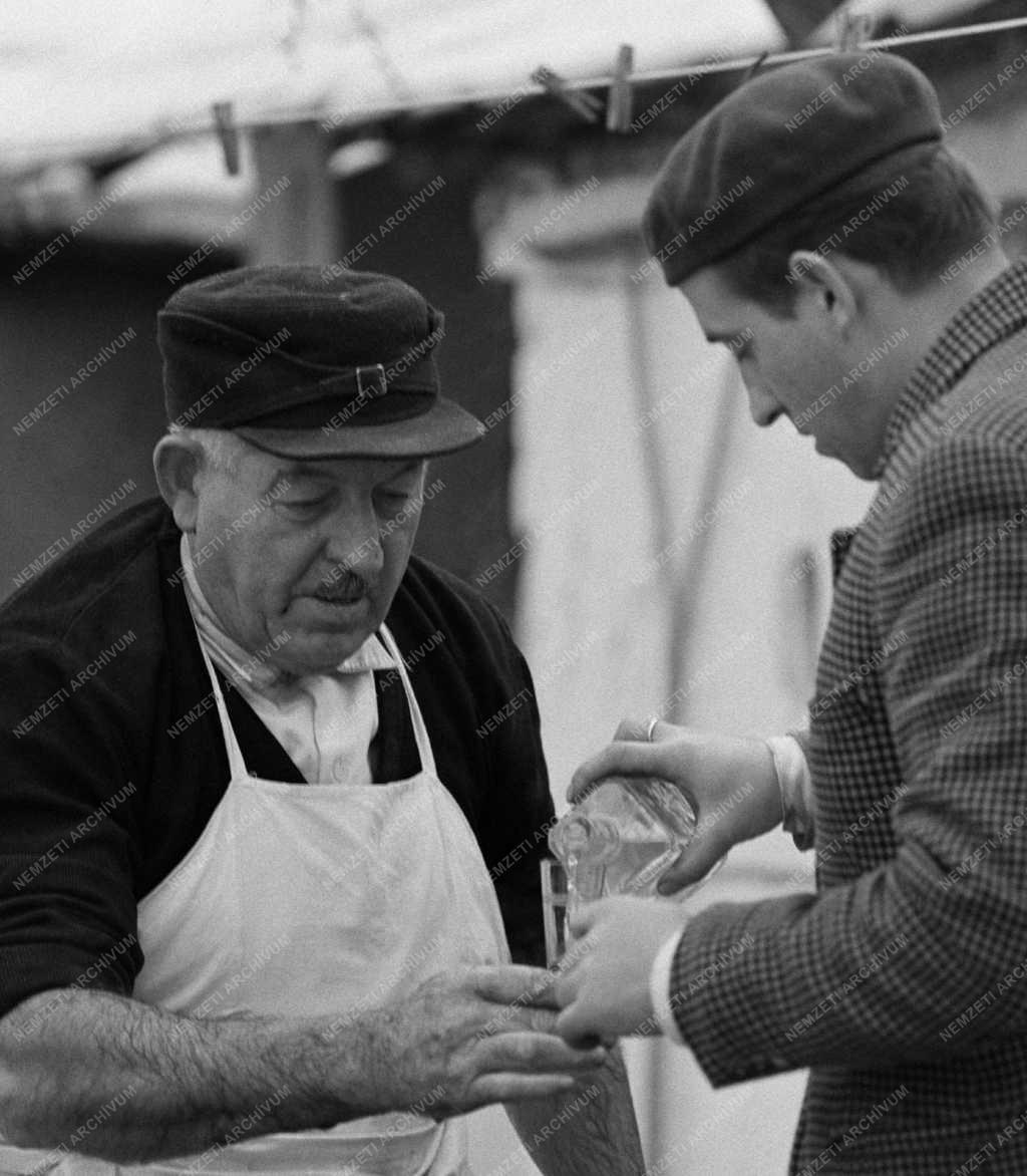 Életkép - Disznótor Parádon 