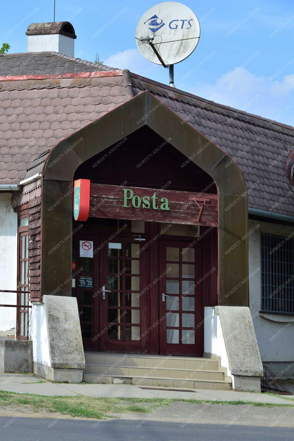 Szolgáltatás - Jászszentlászló - Postahivatal