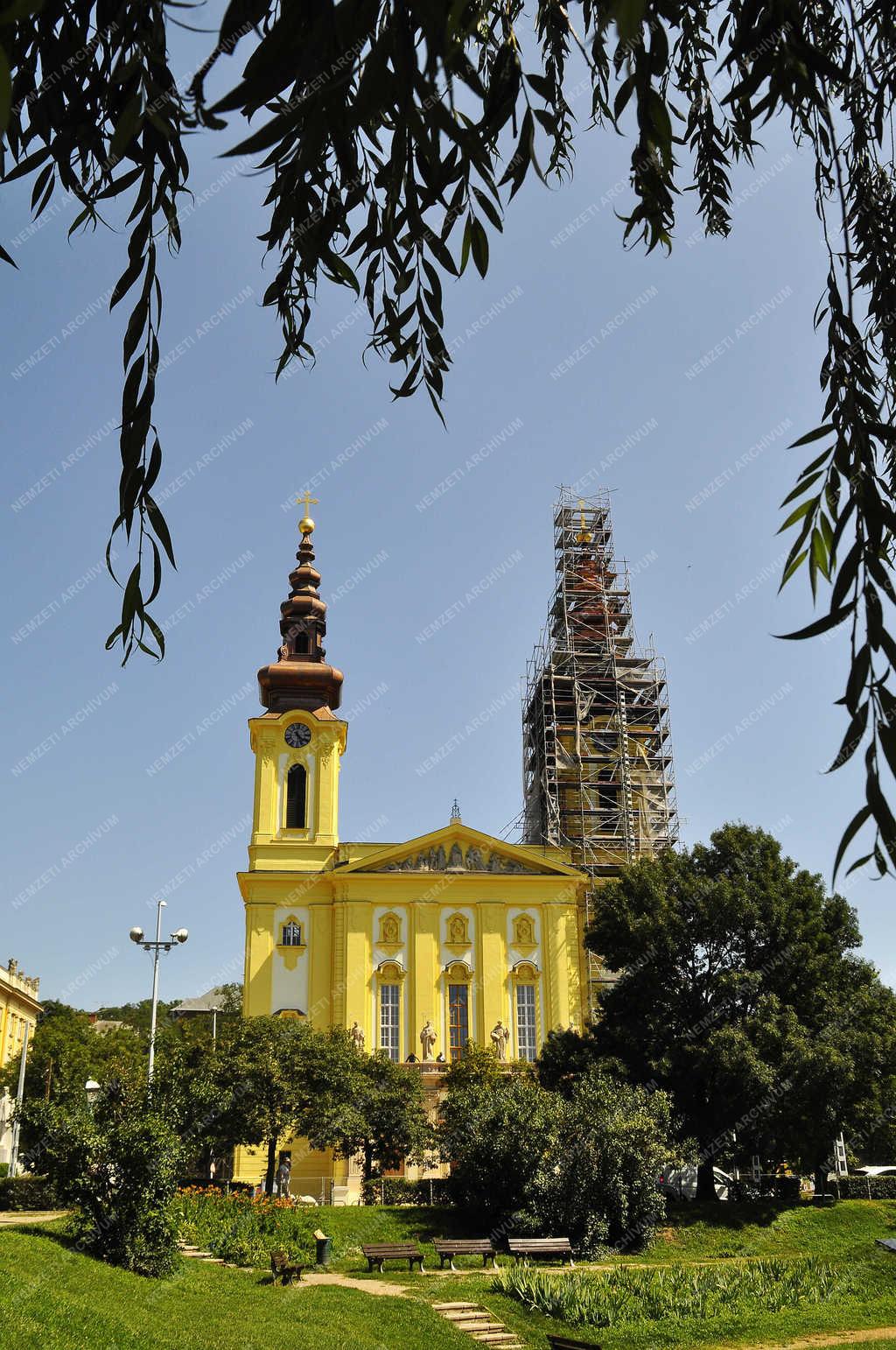 Egyházi épület - Budapest - Megújul a ciszterci rend temploma