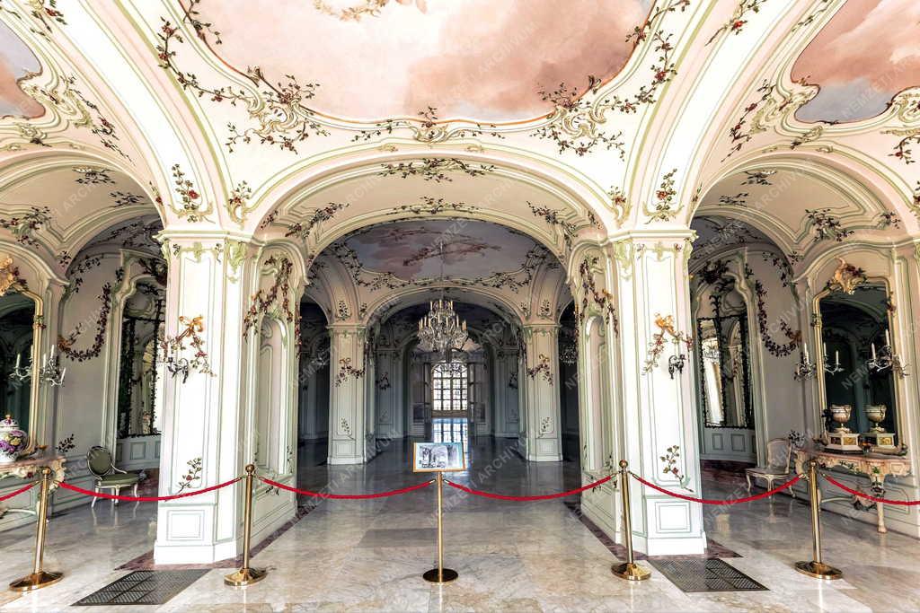 Épület - Fertőd - Az Esterházy-kastély hercegi lakosztálya