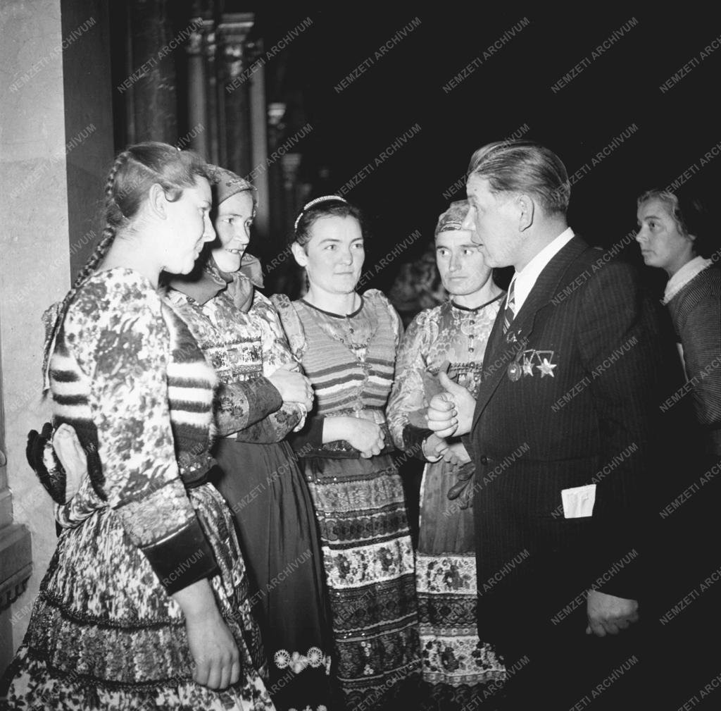 Külkapcsolat - Belpolitika - Résztvevők az MSZT kongresszusán