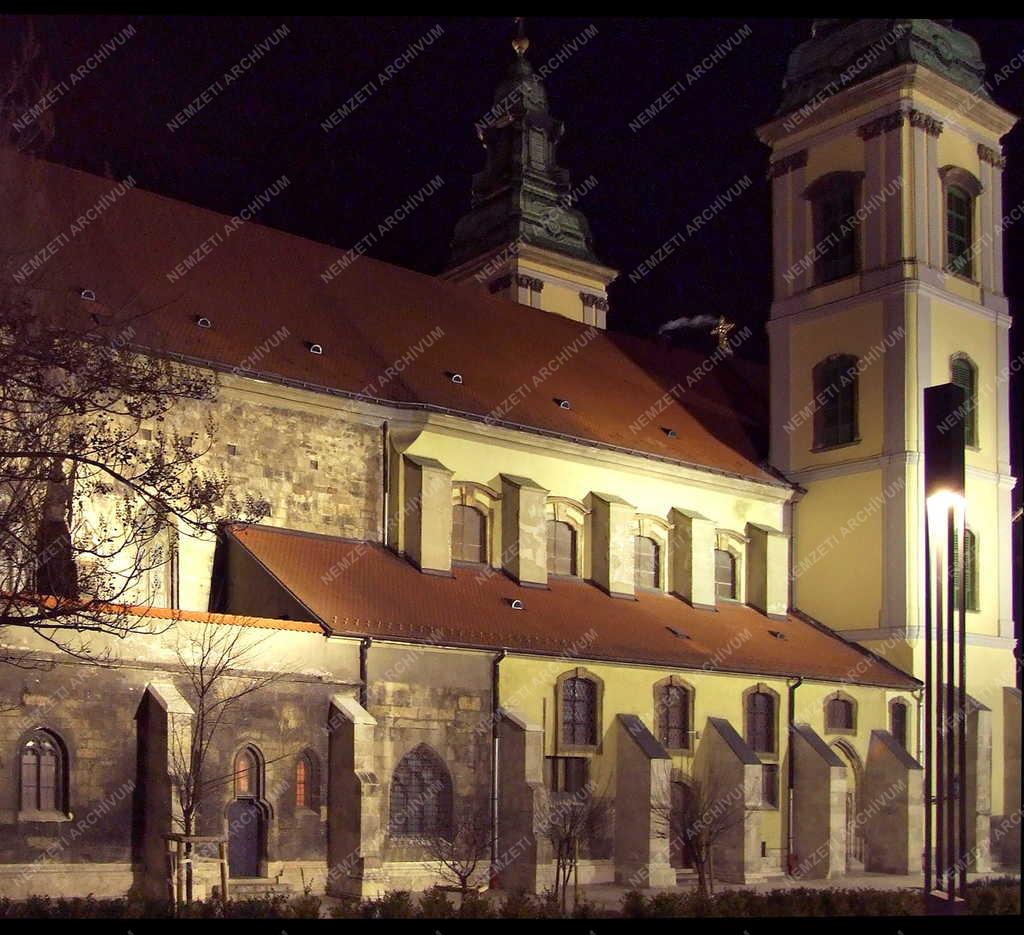 Budapest - Műemlék - Belvárosi templom