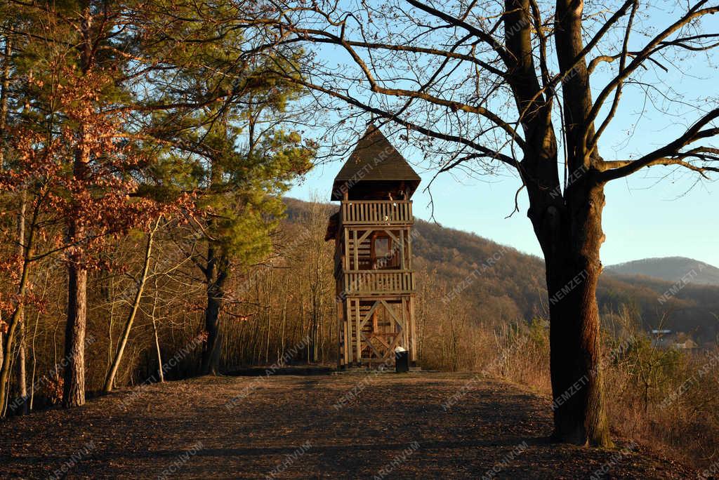 Tájkép - Zebegény - Kilátótorony