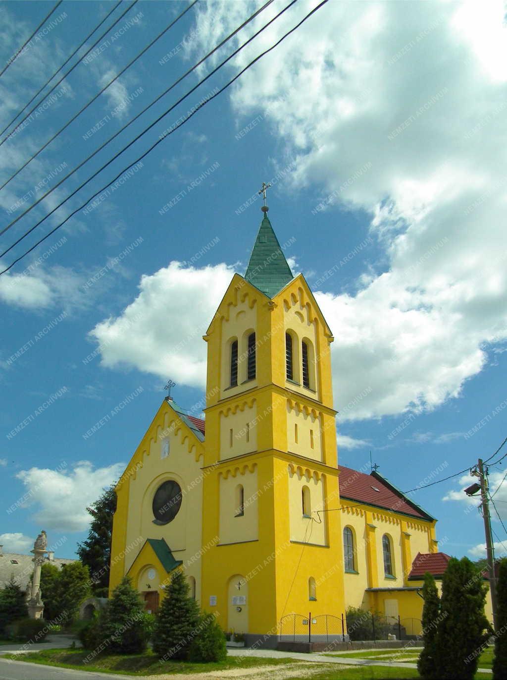 Egyház - Ajka-Bakonygyepes - Római katolikus templom