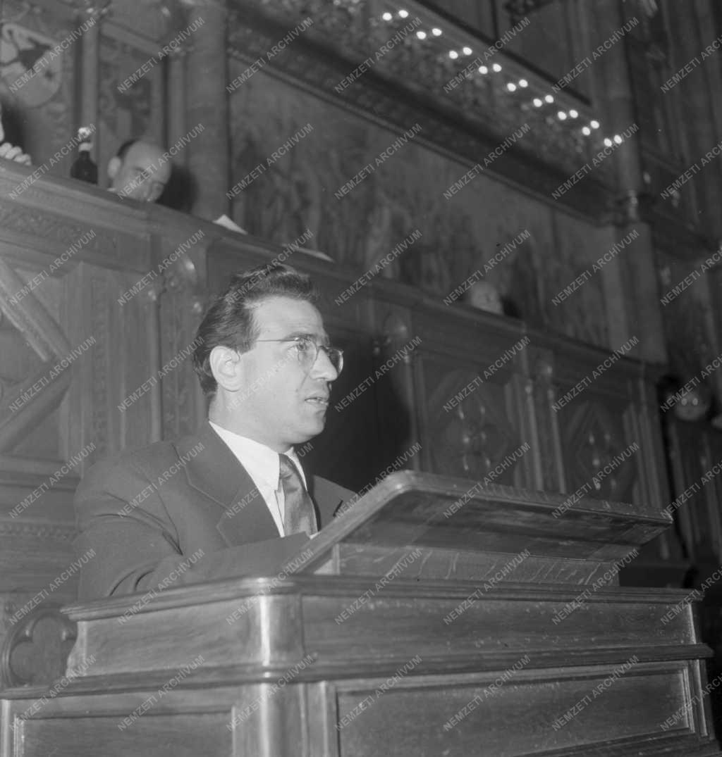 Színház - Parlament - Magyar színjátszás ünnepi hete