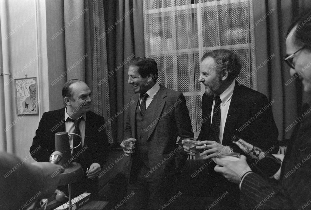 Kultúra - Az izraeli Chaim Topol és Bodrogi Gyula színművészek