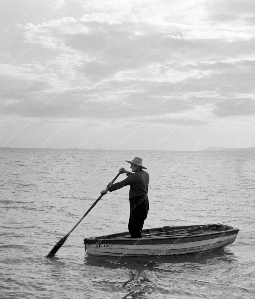 Szabadidő - Balatoni horgász