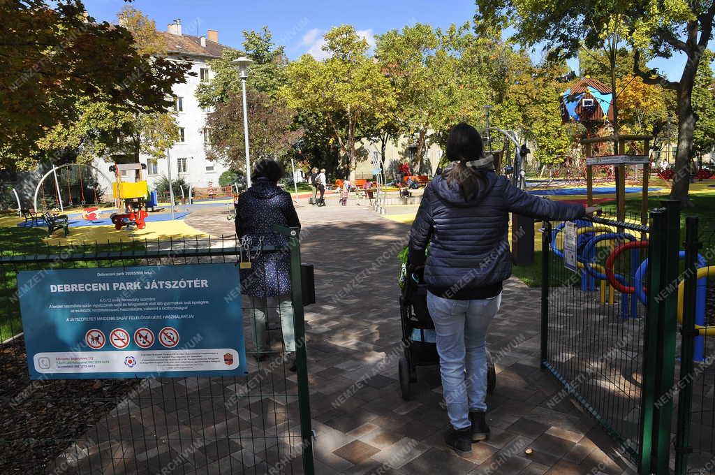 Településfejlesztés - Szabadidő - Budapest - Debreceni park Angyalföldön