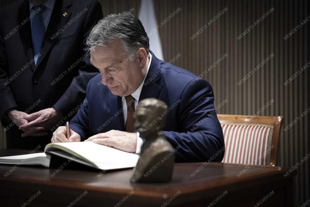 Orbán Viktor a NOB vezetőivel tárgyalt