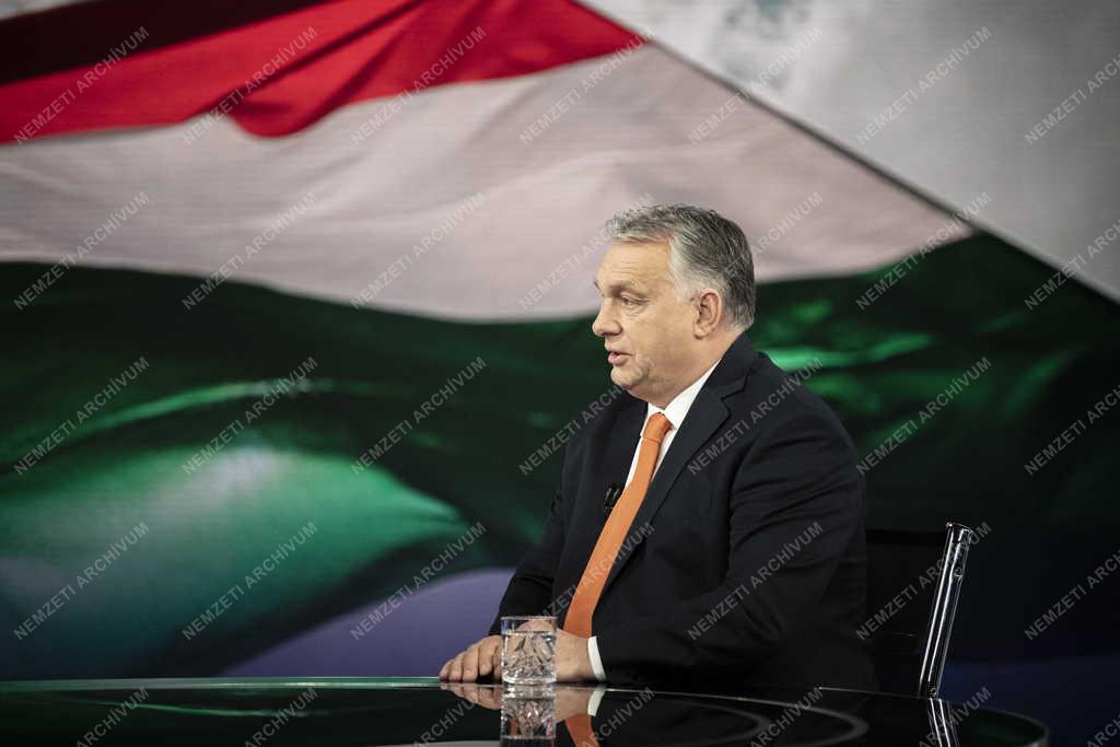 Orosz hadművelet - Orbán Viktor interjút adott az M1 aktuális csatornának