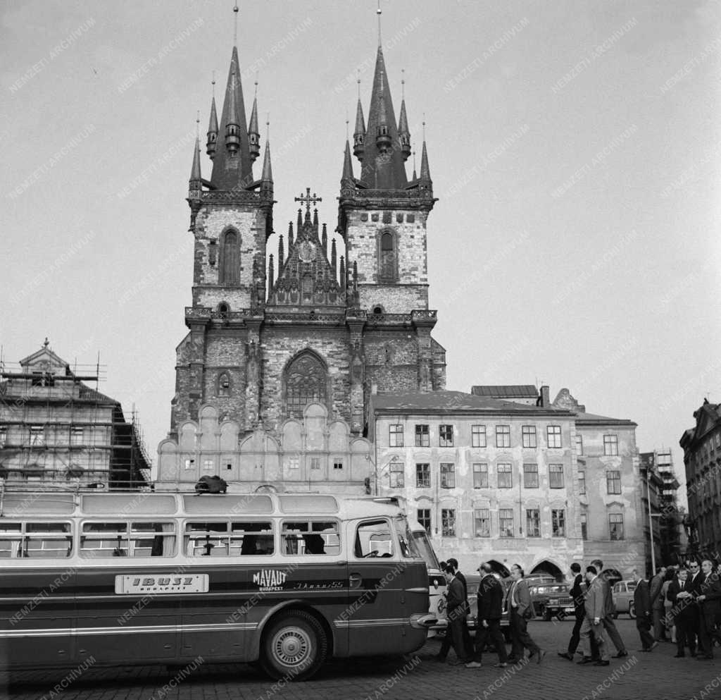 Külkapcsolat - Magyar mezőgazdasági szakemberek tapasztalatcserén Csehszlovákiában