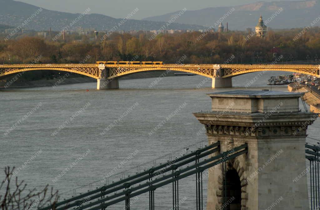 Budapest - Városkép - Margit híd