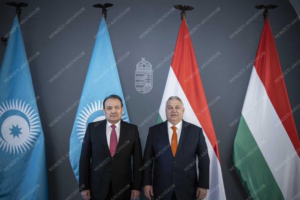 Orbán Viktor a Türk Befektetési Alap elnökével tárgyalt