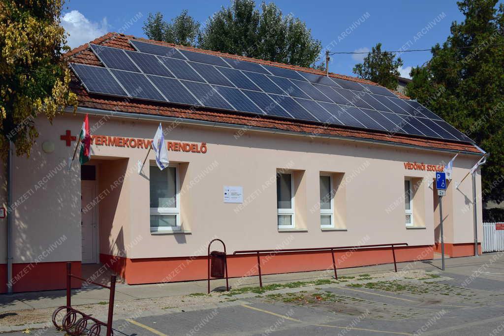 Energia - Napelemek Dusnokban