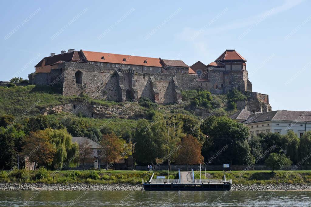 Városkép - Esztergom - A vár