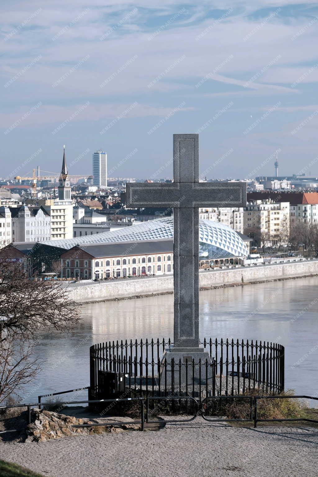 Városkép - Budapest látkép a Gellért-hegyről