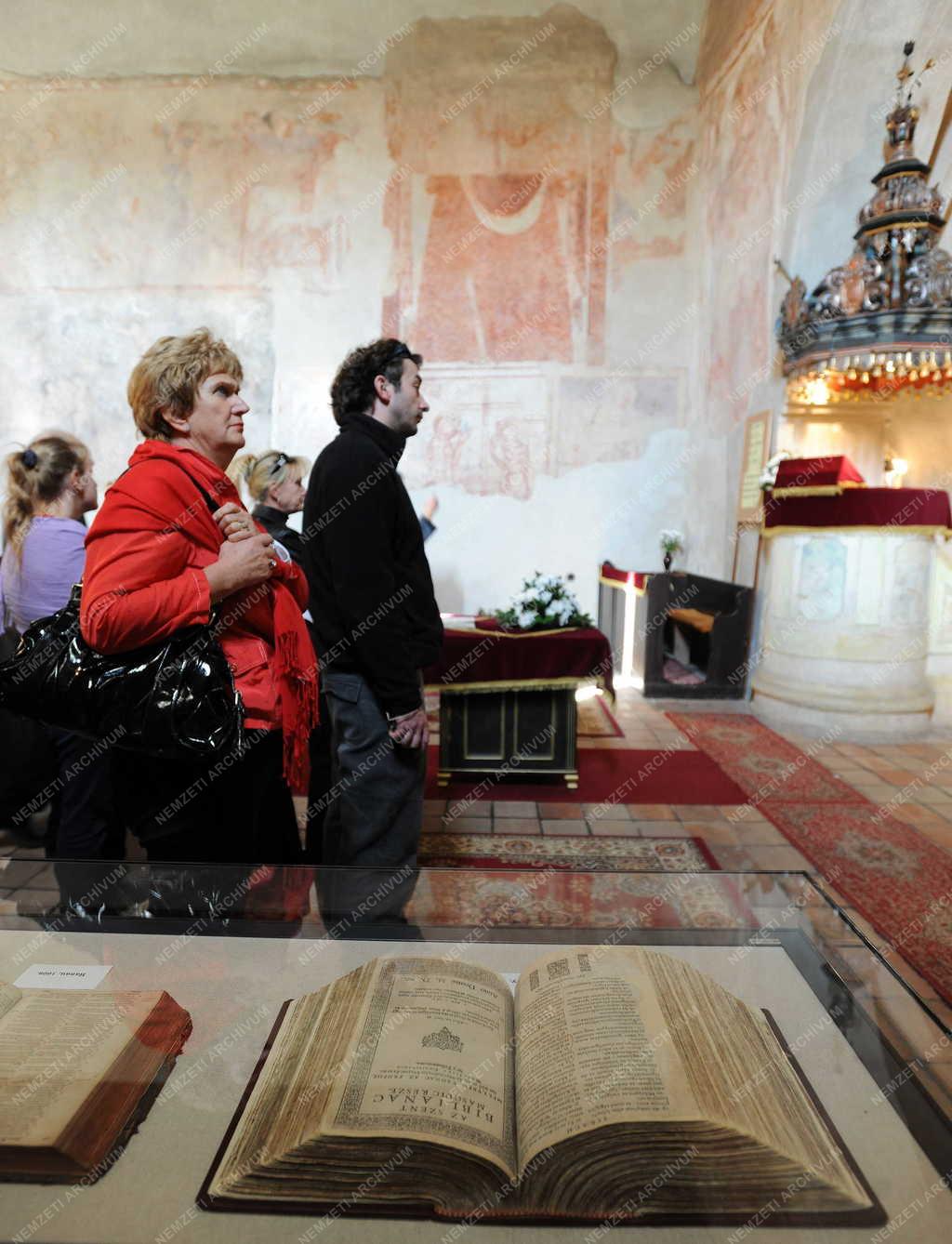 Műemlék -  A vizsolyi református templom