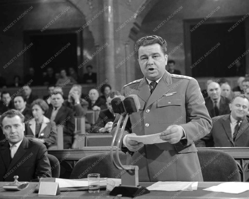 Belpolitika - Az Országgyűlés januári ülésszaka