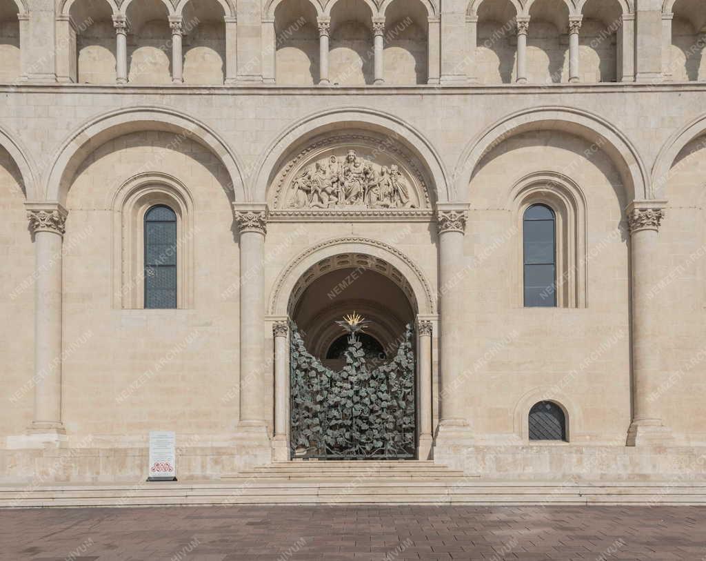 Városkép - Pécs - Bazilika