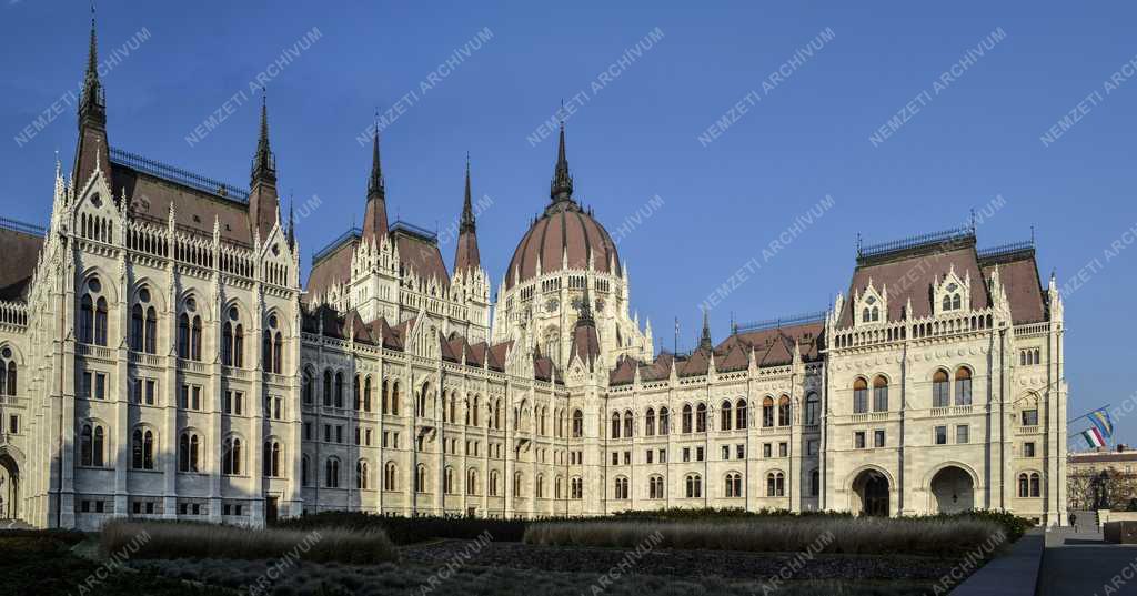 Városkép - Budapest - Országház