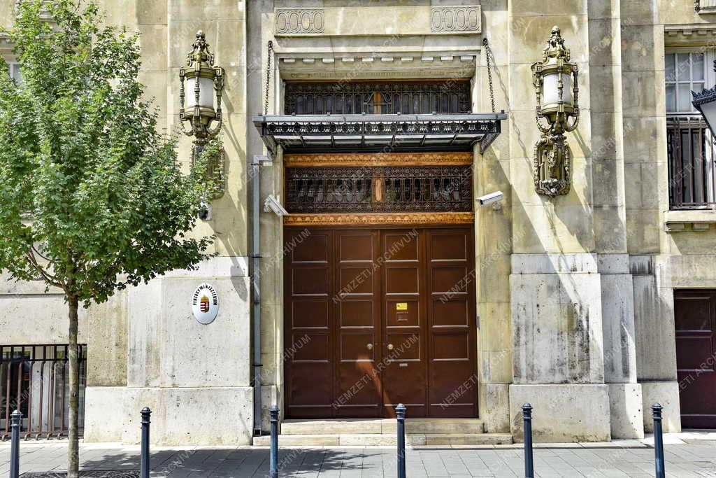 Városkép - Budapest - Pénzügyminisztérium épülete