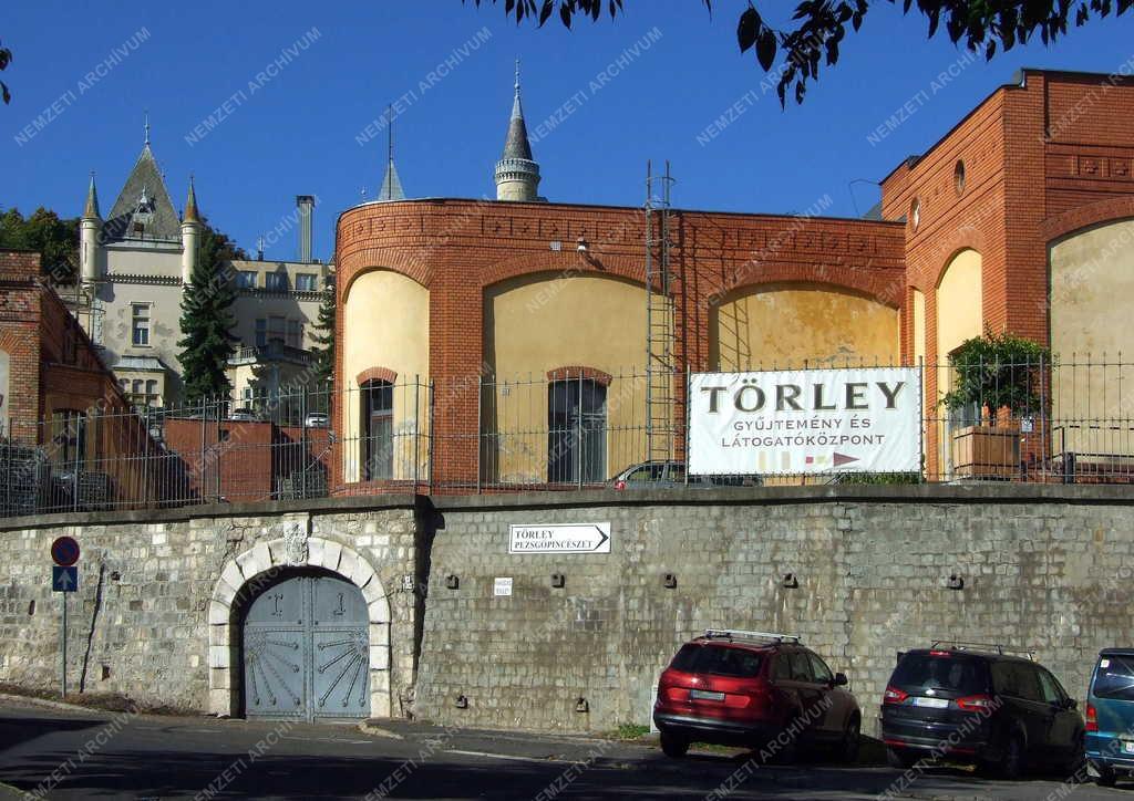 Városkép - Budapest - Törley pincészet 