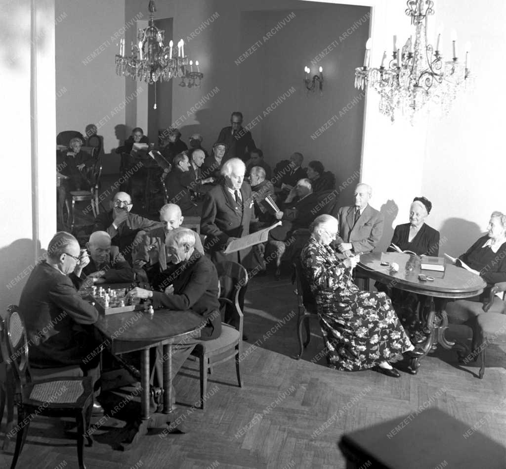Szociálpolitika - Ódry Árpád Színészotthon