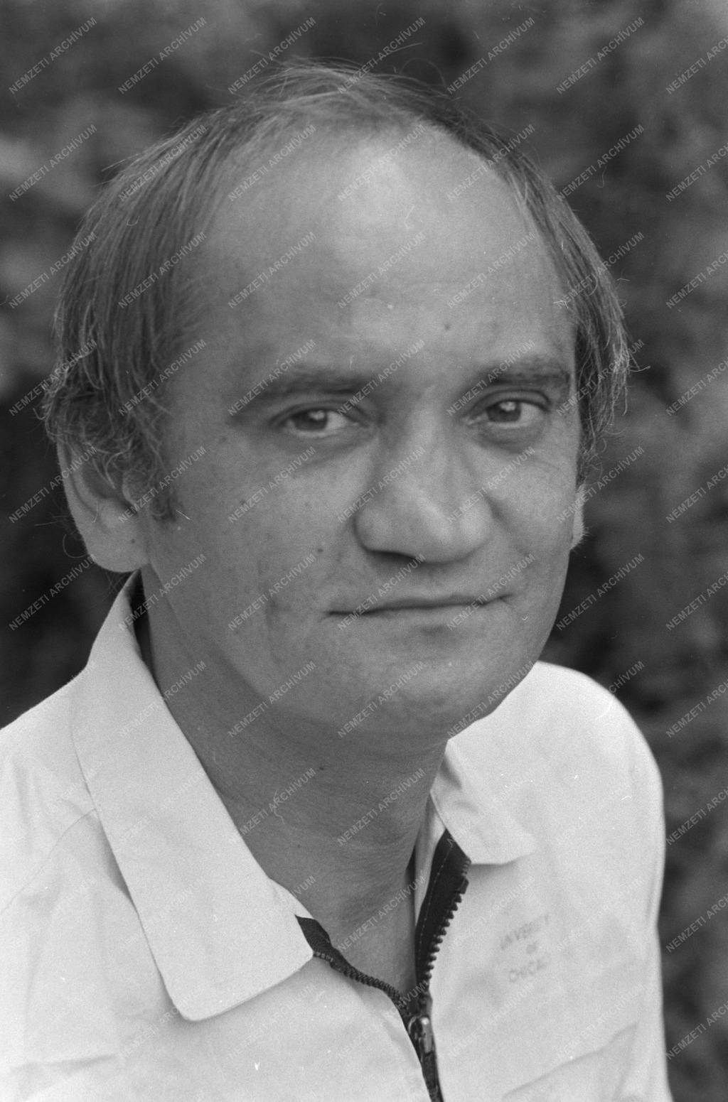 Kultúra - Hunyadkürti István színművész