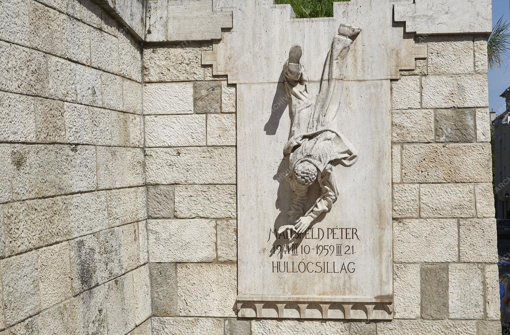 Kultúra - Budapest - Mansfeld Péter emlékmű