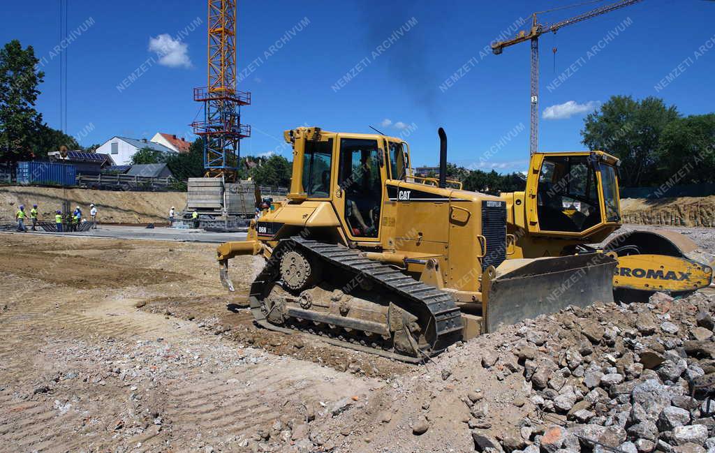 Építészet - Debrecen - A kategóriás irodaház építés