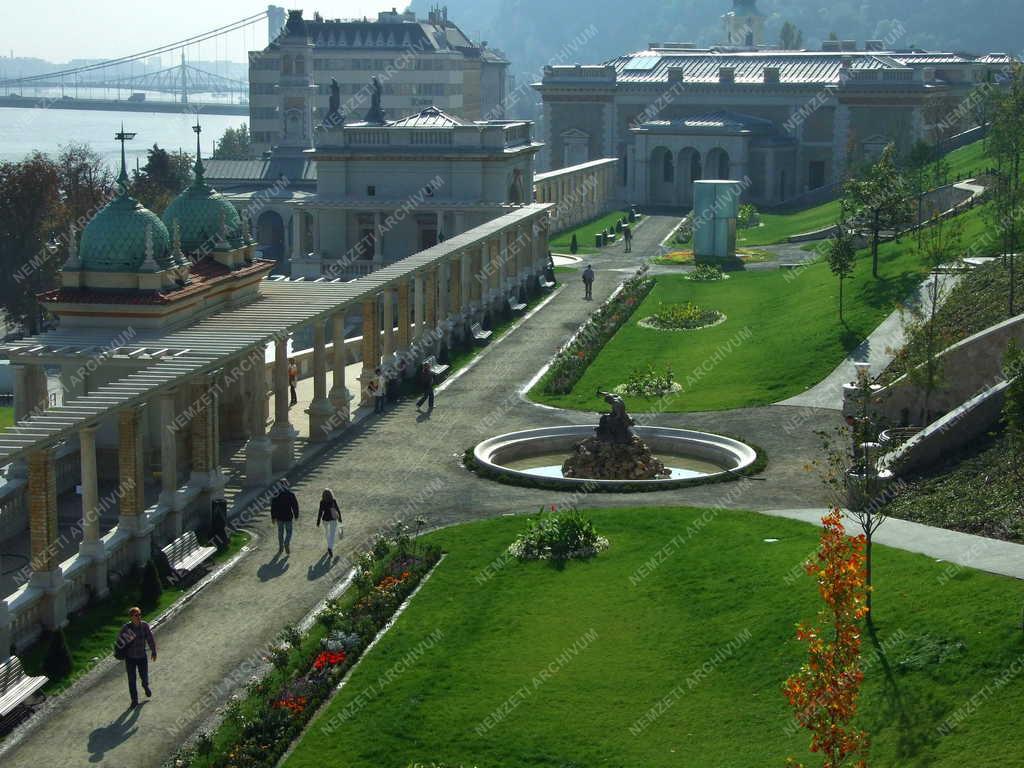 Műemlék - Budapest - A Várkert Bazár