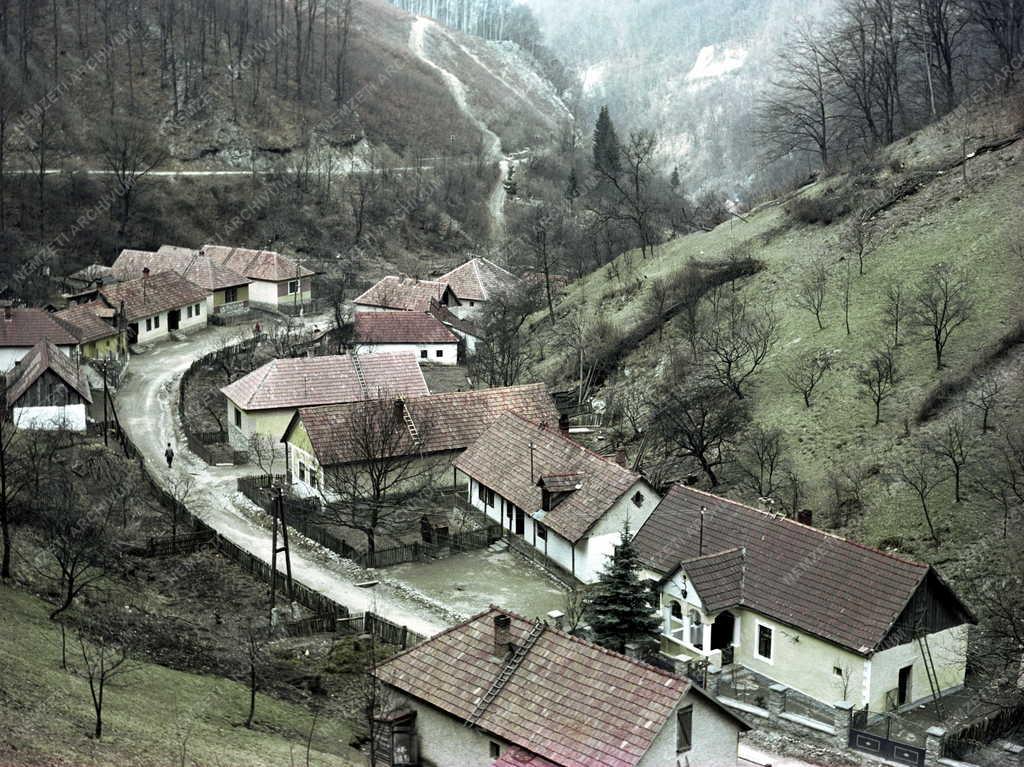 Település - Városkép - Ómassa