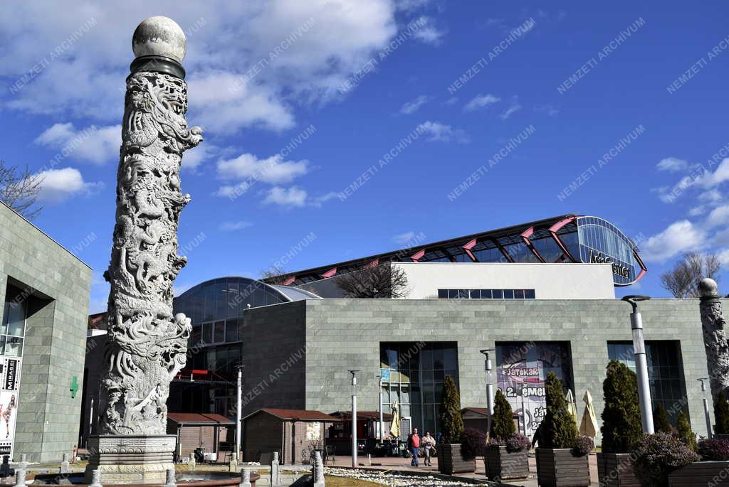 Kereskedelem - Budapest - AsiaCenter