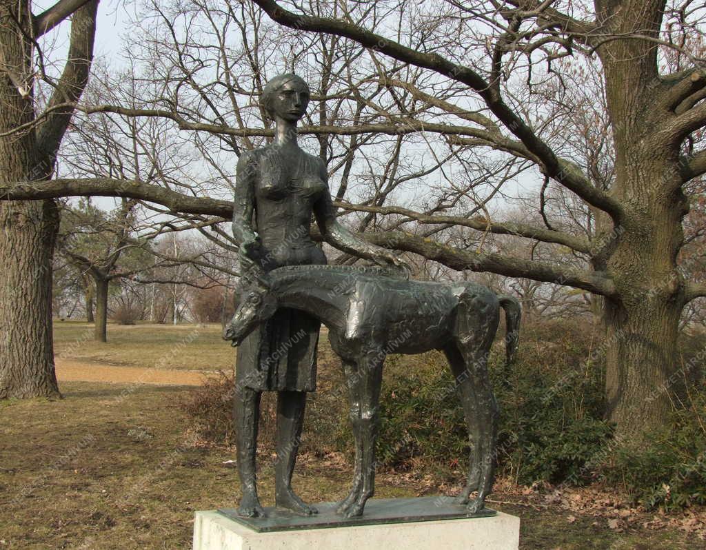 Budapest - Köztéri szobor