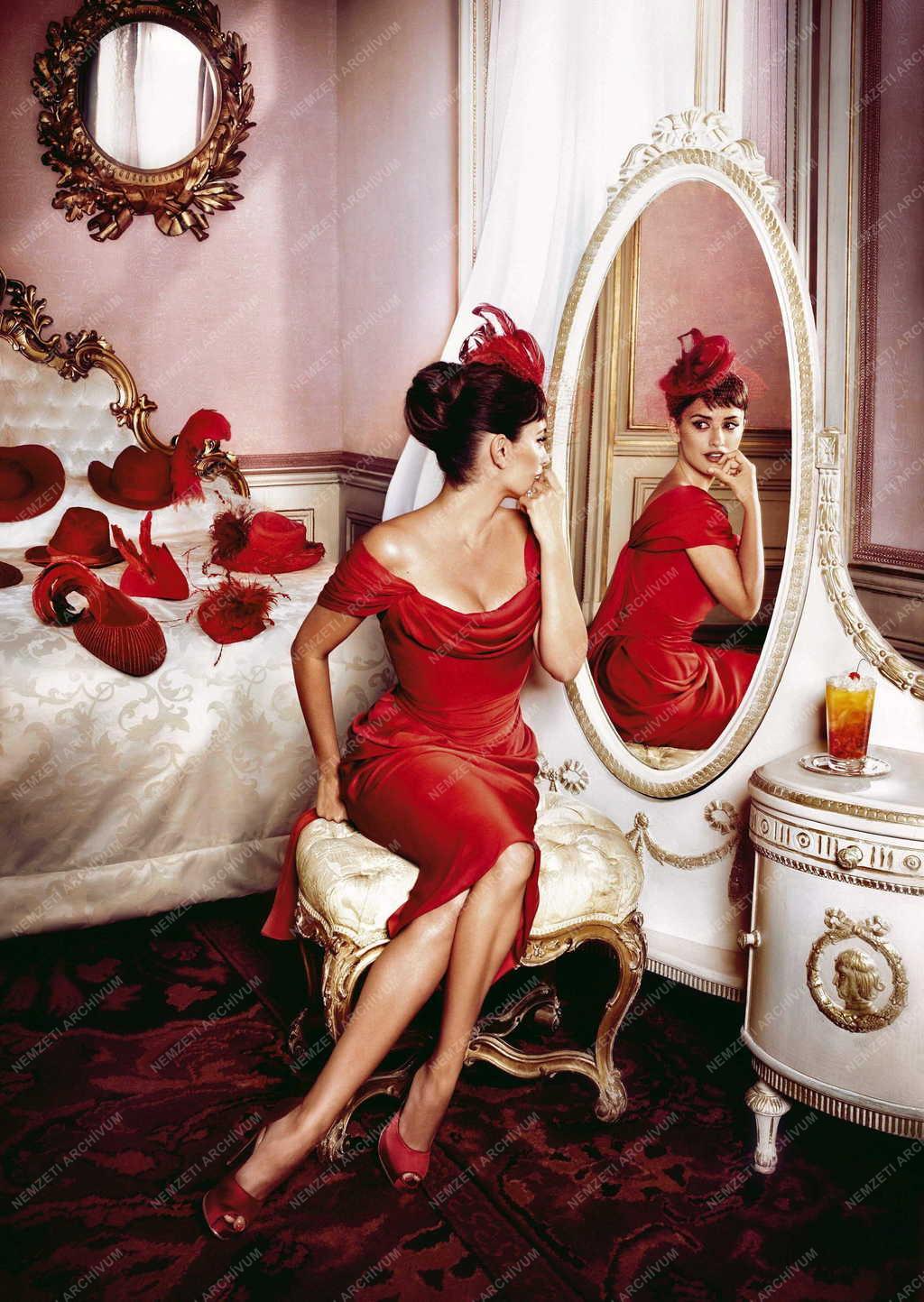 Penélope Cruz a Campari 2013-as naptárlánya
