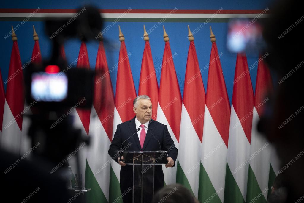 Orbán Viktor megnyitotta a Misszióvezetői Értekezletet