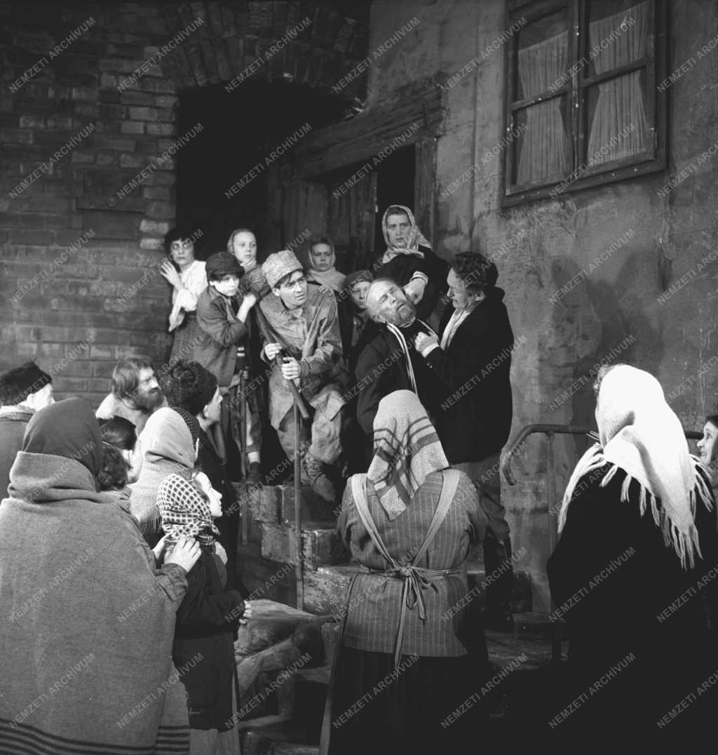 Kultúra - Színház - Gorkij: Éjjeli menedékhely