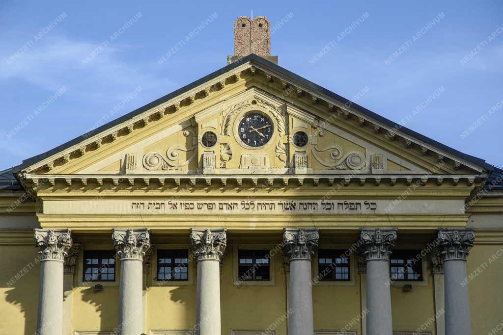 Egyház - Budapest - Óbudai zsinagóga