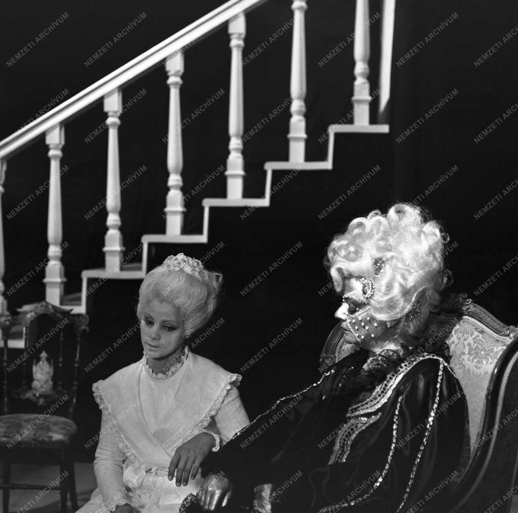 Kultúra - Film - Katonák című tv-film forgatása