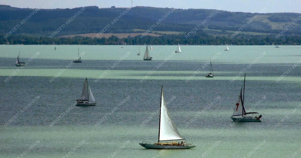 Tájkép - Balatonfüred - Vitorlások a Balatonon