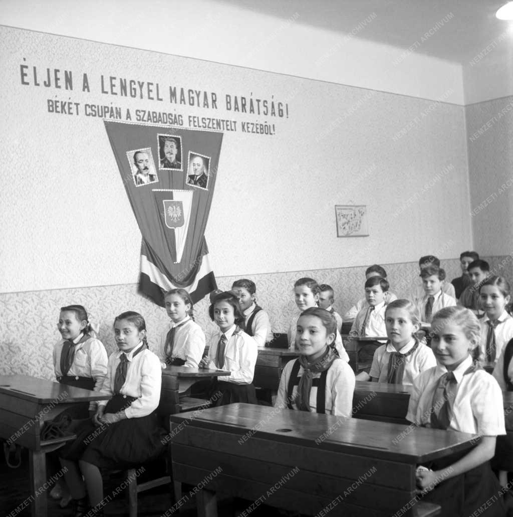 Évforduló - Lengyelország felszabadulásának ünnepe