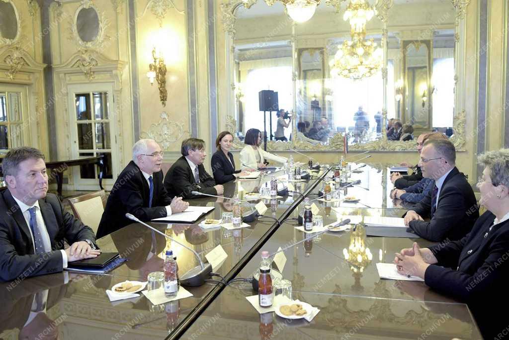 Együttműködési megállapodást kötött a magyar és a horvát kulturális miniszter