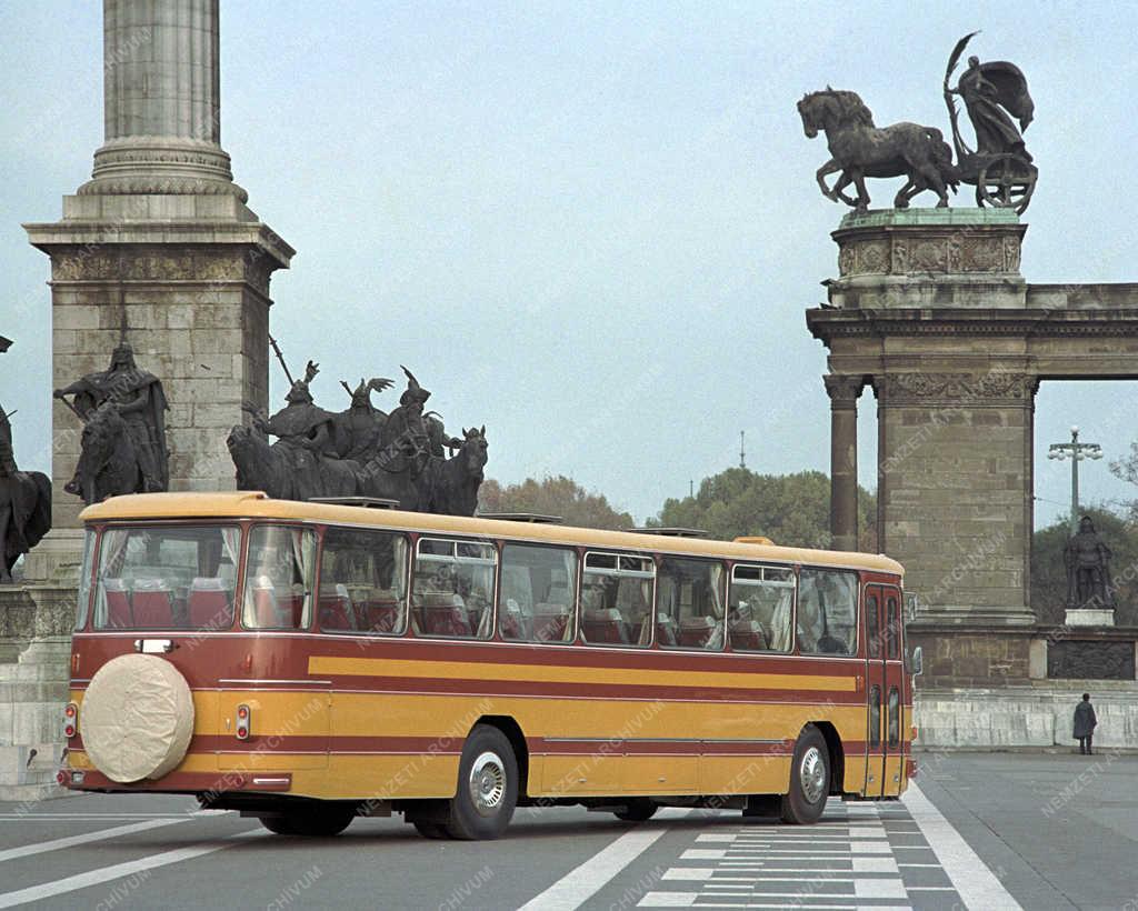 Járműipar - Közlekedés - Ikarus 657
